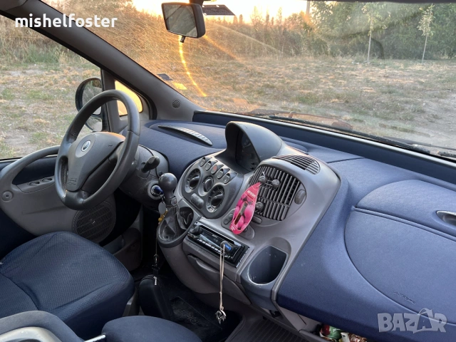 Fiat Multipla Бензин и фабричен метан, снимка 12 - Автомобили и джипове - 53712795