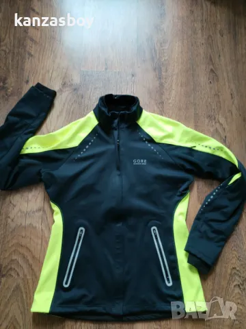 gore running wear Waterproof Running Jackets - дамска ръннинг мембрана КАТО НОВА 38/M, снимка 2 - Якета - 49831416
