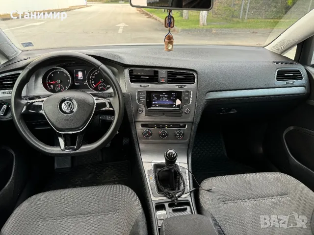 VW Golf 1.6TDI 105k, снимка 9 - Автомобили и джипове - 47189584