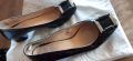 Черни кожени италиански обувки на нисък ток, снимка 1 - Дамски обувки на ток - 45685785