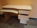 Продавам ученическо бюро, снимка 1