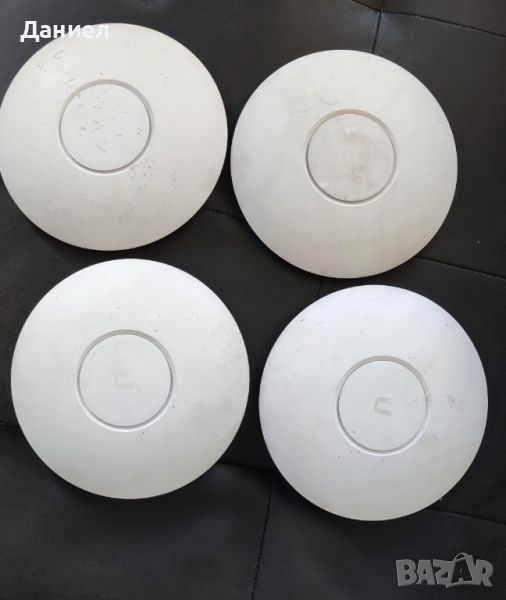 Ubiquiti UniFi UAP-AC-PRO 1300Mbit/s с козметични забележки, снимка 1