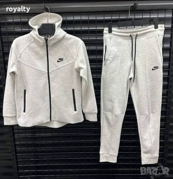 дамски екипи NIKE, снимка 1