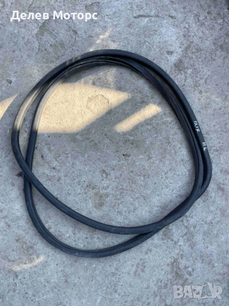 Уплътнение за врата предна лява за Infiniti FX 37 S, 320 ph., 2009, engine VQ37VHR, 157 000 km, снимка 1