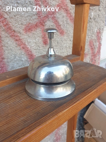 настолен звънец камбана от масивен метал, снимка 3 - Антикварни и старинни предмети - 53796292