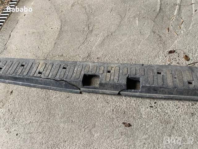 Задна лайсна заден праг под за Опел Мовано Рено мастър 3, снимка 2 - Аксесоари и консумативи - 53618973