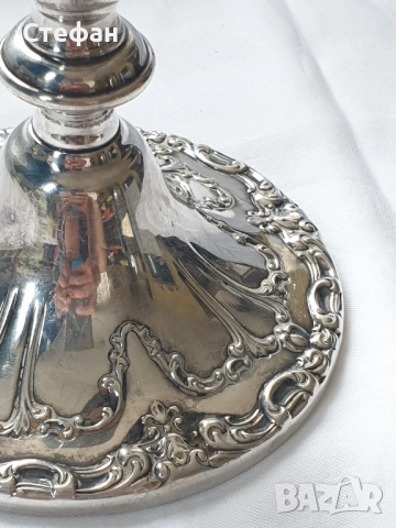 Масивен посребрен свещник, снимка 3 - Антикварни и старинни предмети - 51557305