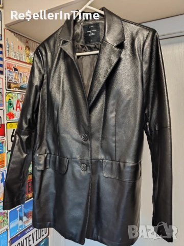 Черно яке/ блейзър от еко кожа House 