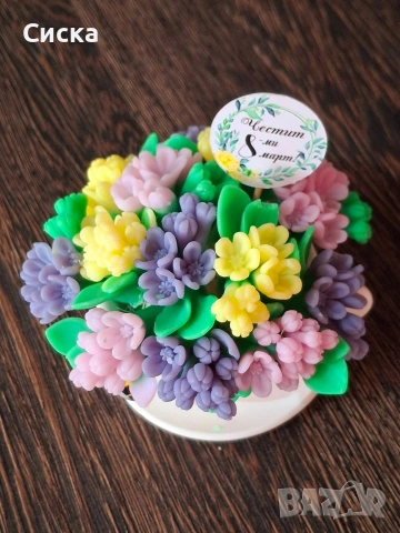 Ръчно изработени ароматни сапунени глицеринови цветя в керамична чаша, снимка 7 - Подаръци за жени - 53466252