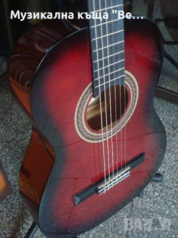 Класическа китара Valencia VC103 RDS, Размер 3/4, снимка 2 - Китари - 45714698