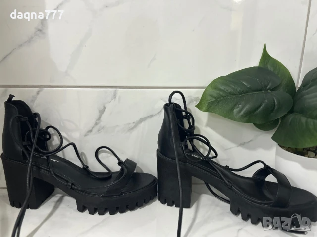 Елегантни и стабилни сандалети, снимка 12 - Дамски елегантни обувки - 50607360