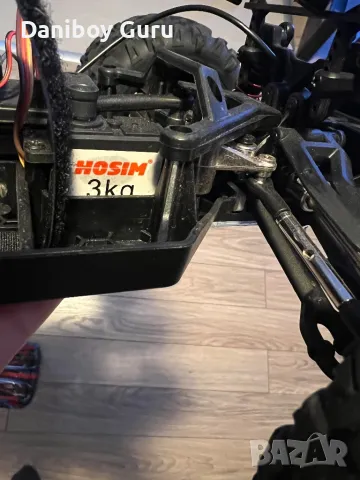 Hosim X 08 безчетков RC Cars 1:10 Високоскоростен 68+KM автомобил с дистанционно X-08 4WD Off Road, снимка 8 - Коли, камиони, мотори, писти - 50036980