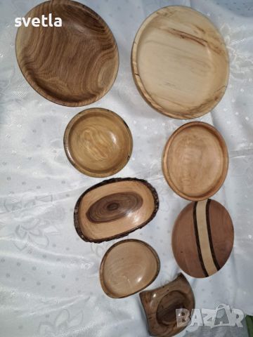 Дървени чинии и купи