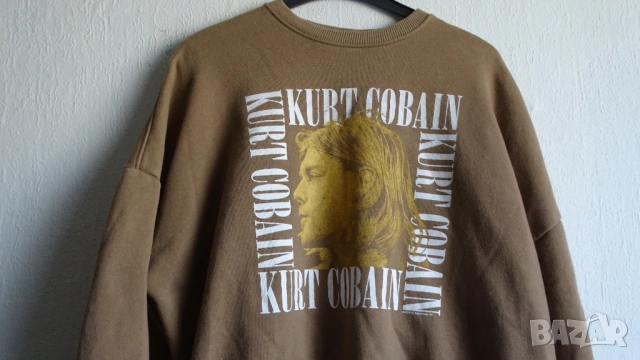 Kurt Cobain Nirvana дамски суичър Oversized Bershka, снимка 2 - Суичъри - 53022799