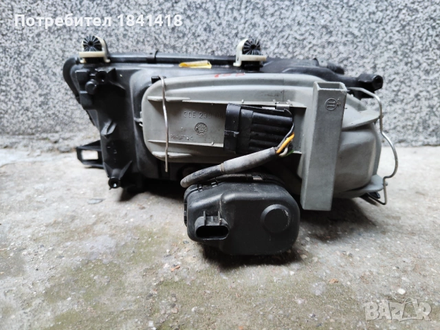 Десен фар Алфа Ромео 155, снимка 4 - Части - 53598420