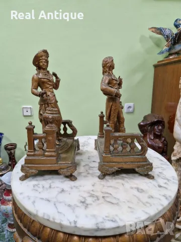 Чифт стари прекрасни антикварни френски бронзови фигури статуетки , снимка 8 - Антикварни и старинни предмети - 49704891