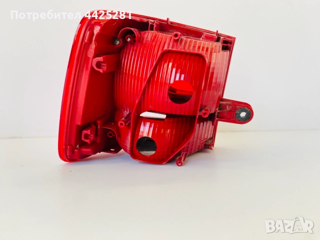 десен стоп VW Touran 2010-2015г. #1023V., снимка 5 - Части - 52952352