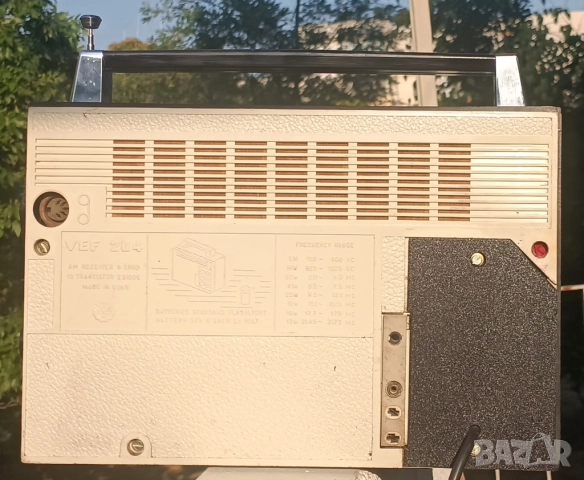 60 🎶 VEF-204 – Ретро радио със съвременно звучене 🎶, снимка 3 - Антикварни и старинни предмети - 51662786