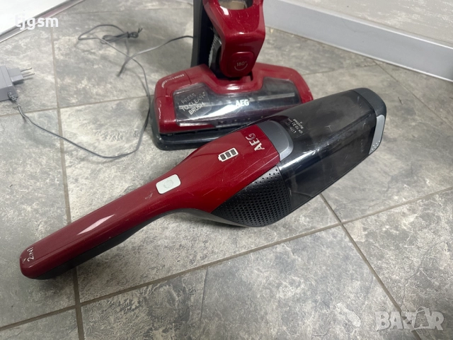 Вертикална прахосмукачка 3 в 1 AEG CX7 X-Flexibility, снимка 5 - Прахосмукачки - 52975731