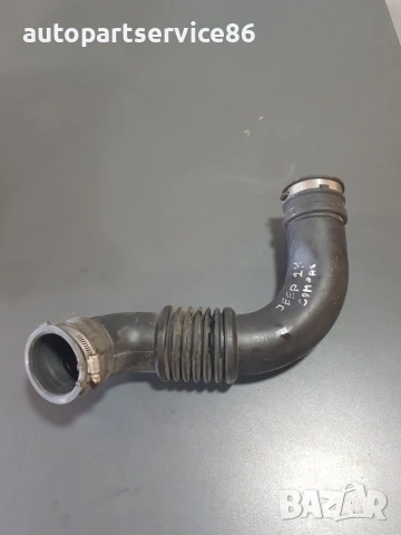 Маркуч тръба за въздушен вход за Jeep Compass 2.4 (2007-2013) 04891621AC, снимка 2 - Части - 53494958