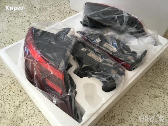 Оригинален,пълен комплект (Full led) стопове за VW GOLF 8, снимка 14 - Части - 53647183