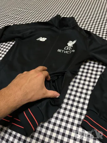 Liverpool x New Balance мъжко тренировъчно горнище тип Soft Shell размер С , снимка 5 - Якета - 47195792