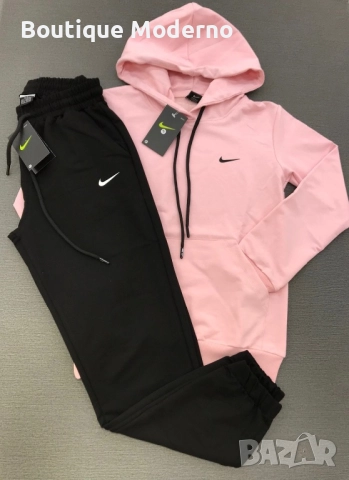 Дамски спортен екип Nike, снимка 8 - Спортни екипи - 51621000
