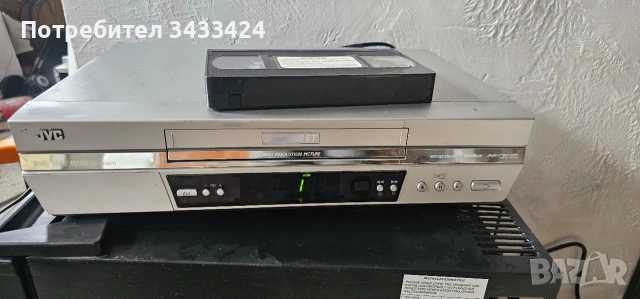 Super VHS Video Recorder JVC , снимка 5 - Ресийвъри, усилватели, смесителни пултове - 53280908