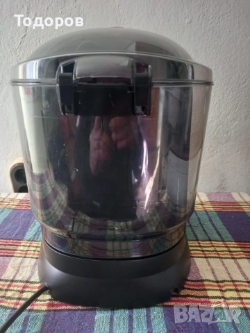 Експресо Кафемашина DeLonghi, снимка 4 - Кафемашини - 52275404