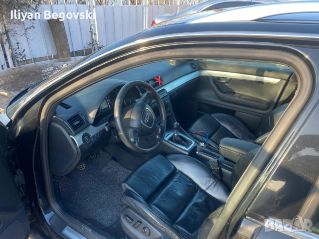 Ауди А4 3.0 , снимка 10 - Автомобили и джипове - 52937673