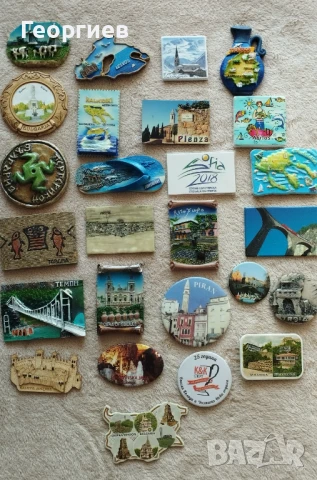 Лот магнити за хладилник различни по 3 лв брой.