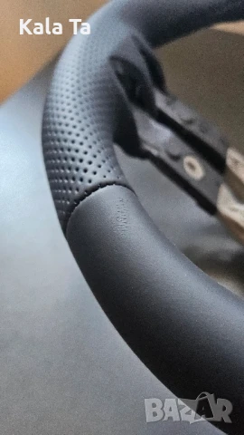 Оригинален нов Мерцедес АМГ волан , снимка 2 - Аксесоари и консумативи - 50806310