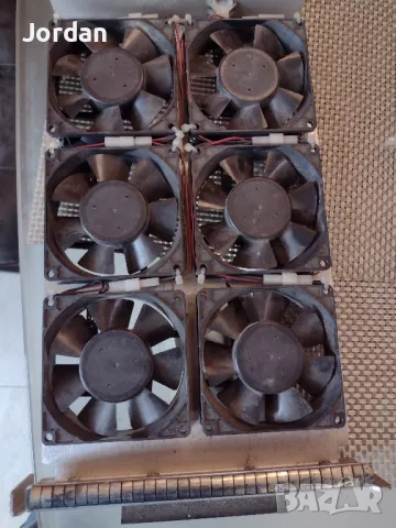 Охлаждане /вентилатори/ за Компютър , снимка 4 - Геймърски - 50409825