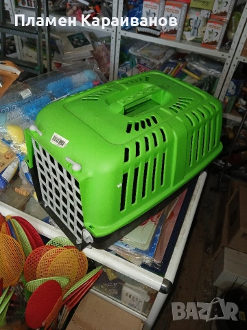 Продавам котешки принадлежности