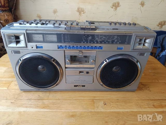 JVC RC M70W