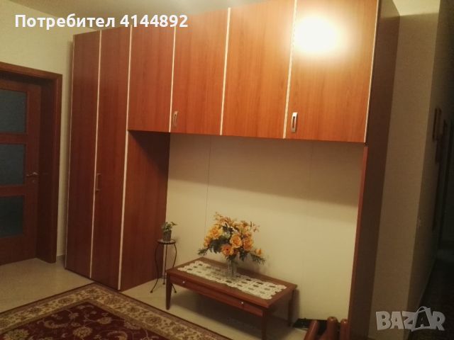 Гардероб, снимка 1 - Гардероби - 46437264