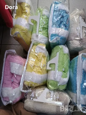 детски халати, снимка 4 - Хавлии и халати - 49846402