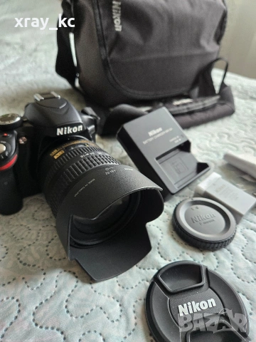 Nikon D3200 + 18-70 DX / само 1882 кадъра / 2 батерии / чанта – като нов