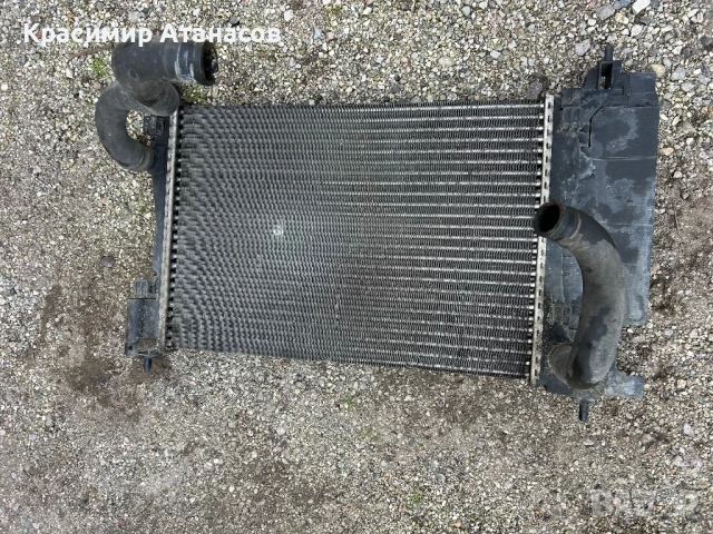 55700447. Воден радиатор за Фиат Гранде пунто. Бензин 1.2 и 1.4 