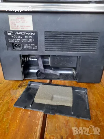 Стар радиокасетофон Waltham, снимка 6 - Антикварни и старинни предмети - 50350787