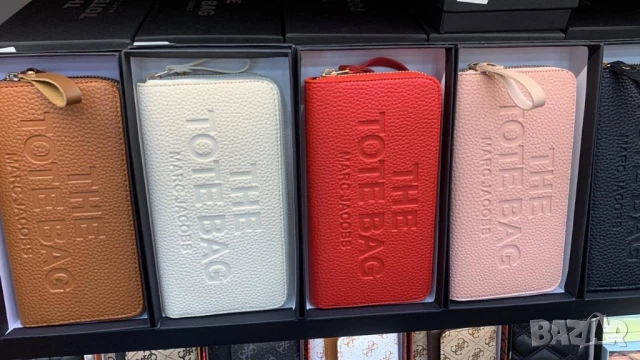 портмонета в кутия guess pinko ysl saint laurent replay , снимка 7 - Портфейли, портмонета - 51041013