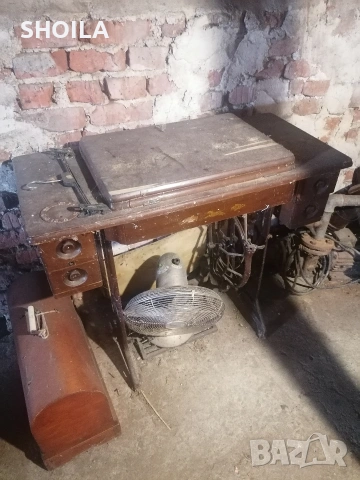 Стара крачна шевна машина, снимка 9 - Антикварни и старинни предмети - 54173009