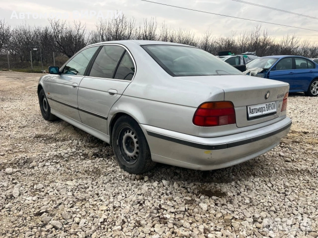 BMW E39 520i M52B20 150кс НА ЧАСТИ, снимка 3 - Автомобили и джипове - 53503861