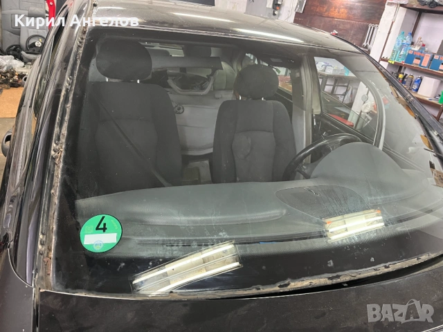 Предно стъкло за Mercedes C-class W203 (оригинално), снимка 2 - Части - 53514272