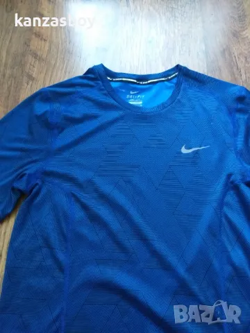 nike running - страхотна мъжка тениска С , снимка 3 - Тениски - 47388706