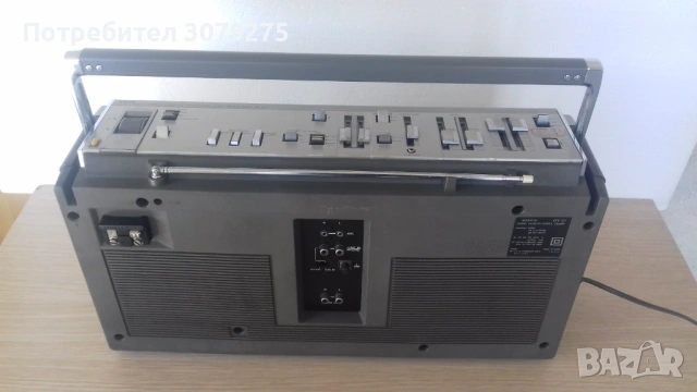 Sony CFS-D7, снимка 7 - Радиокасетофони, транзистори - 49243715