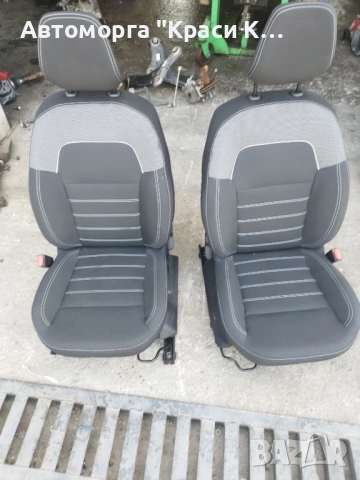седалки предни и задни салон за Дачия Логан 3 Dacia Logan 3  седан 1.0TCE 101к код на двигател H4DF 