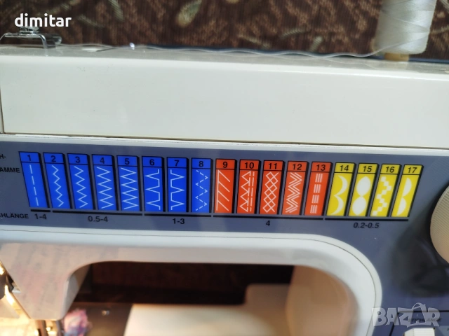 Метална шевна машина NECCHI 559, снимка 3 - Шевни машини - 53721746