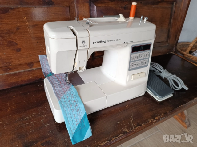 Шевна машина Privileg Deluxe, снимка 3 - Шевни машини - 52571505