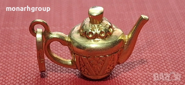 Златна висулка 18 к, снимка 3 - Колиета, медальони, синджири - 53328111